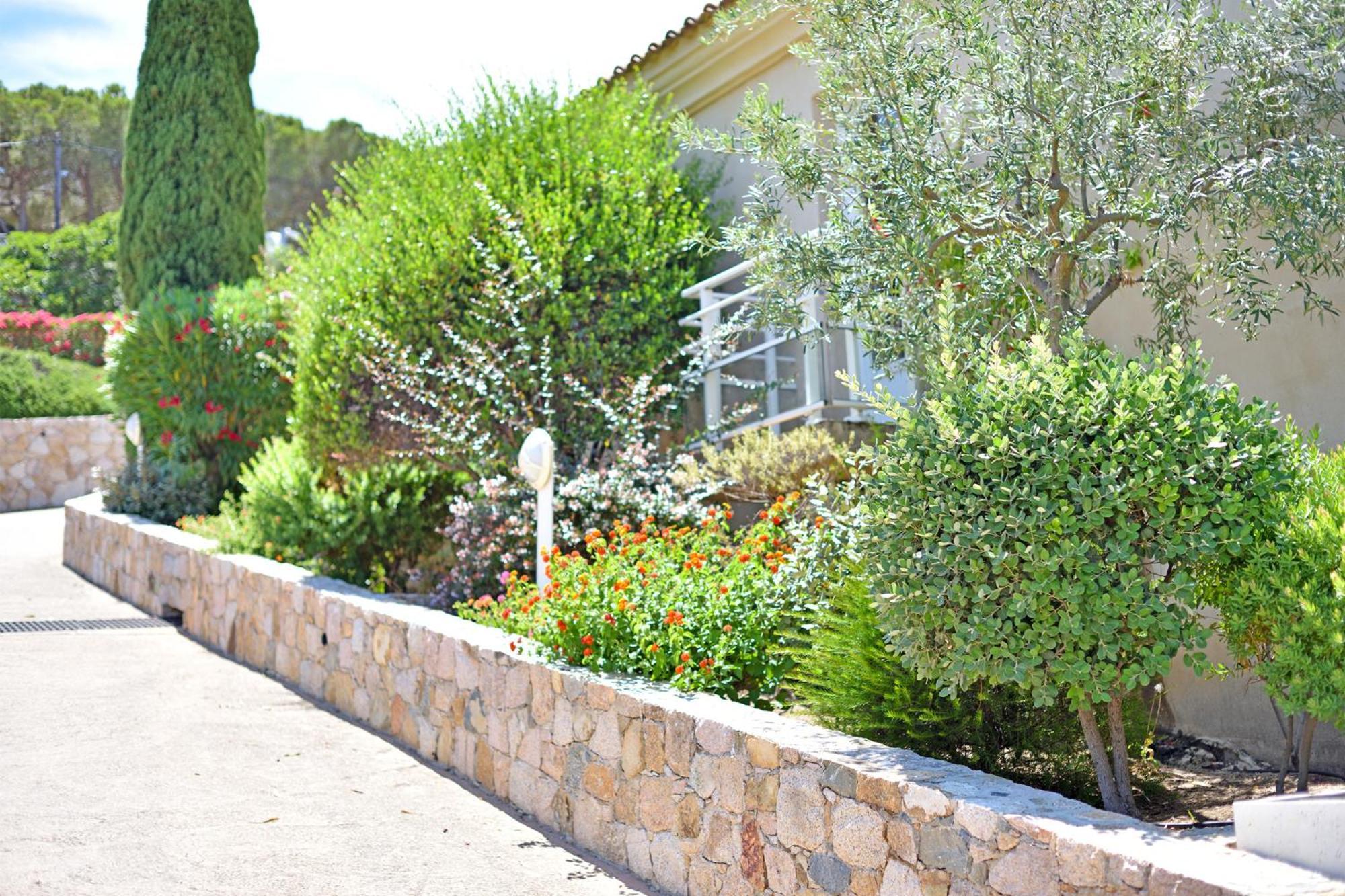 Calvi Appart Hotel Exterior foto